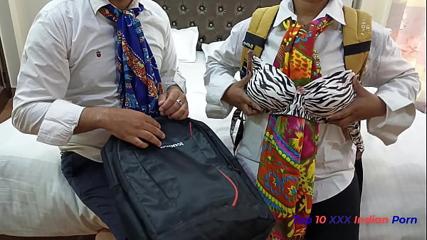Pertemuan Pertama Mahasiswa India Dan Cewek India Berakhir Mesra Di Hotel Oyo