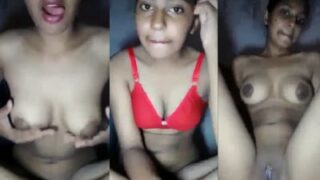 Gadis India 18 Tahun Panas Menggoda Diri Sendiri Tanpa Busana