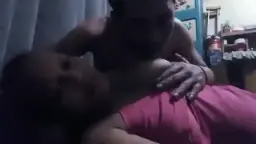 Nenen Istri Digoyang-goyang, Bikin Makin Tegang