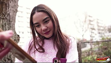 Pramugari Jerman – Allison Sweet, Gadis Asia Latin Bermontok Kendur, Siap Digarap Keras Untuk Film Panas