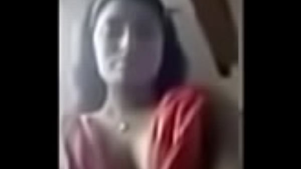 Tontonan Payudara Perempuan India Yang Bikin Nafsu Naik