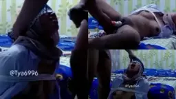Abg Sma Dipaksa Nelen Air Kencing, Rasanya Bikin Makin Greget
