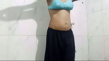 Video Viral Kakak Tiri India Bikin Malu, Gerakan Hotnya Bikin Ngilu