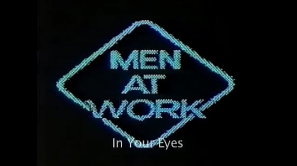 Men At Work – Konser Live 1983 Bikin Basah, Goyangannya Bikin Makin Kelojotan.