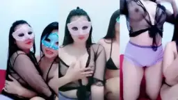 Bokep Lesbi Dua Cewek Ciuman Panas Sampai Sange