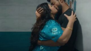 Dada Montok Punjabi Siap Bikin Malam Panas, Film Biru Romantis Bikin Ngiler