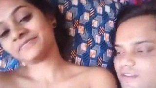 Desi Lovers Telanjang Bulat, Tantangan Panas Bikin Ngilu.