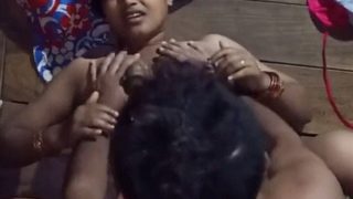 Istri Desa Goyang Seksi Digebukin Suami Sampe Meringis