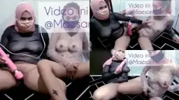 Laela Sama Sari Basah-basahan Crot Bareng, Ngegas Sampe Muncrat – Maesarilaela24