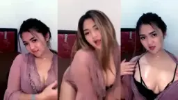 Tangan Gatal Remas-remas Toket Bulat Zara, Pantat Montok Siap Digoyang