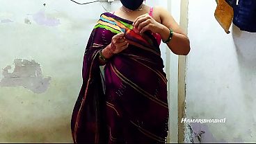 Bini Orang India Pakai Saree Panas, Goyang-goyang Bikin Makin Pengen.
