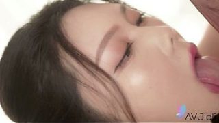 Cewek China Seksi Ban Ban Dientot Keras Banget Sampai Meraung.