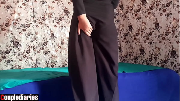Istri Pakai Hijab Arab Lagi Sange, Dia Manggil Selingkuhannya