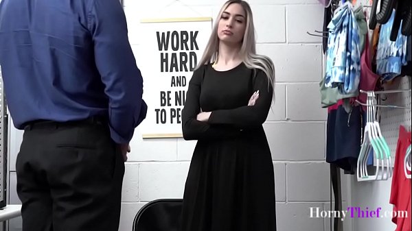 Gadis Hijab Nakal Ngewe Polisi Biar Bebas Dari Penjara – Delilah Day | Hornythief