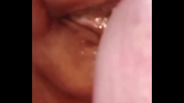 Desi Bhabhi Lagi Ngajak Main Ranjang, Hot Banget!