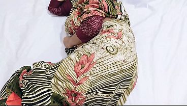 Aku Kencengin Mertua Sendiri, Kira-kira Doi Istriku Sendiri.