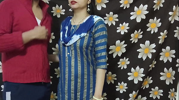Jijik Kamu Enak-enak Aja Ngewe, Gak Niat Ngerobek Memek Kamu Pake Suara Hindi