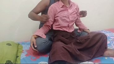 Cewek Desi Ngentot Lucu Banget, Cewek Kuliahan Mainin Memek, Video Bokep Cewek Desa.